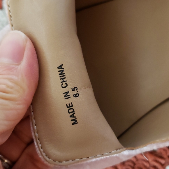 Banana republic suede roofer - Picture 7 of 7